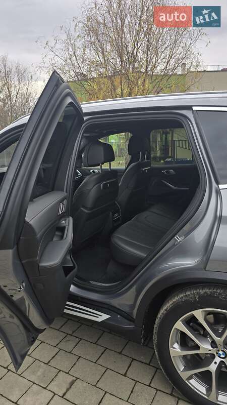 Позашляховик / Кросовер BMW X5 2023 в Івано-Франківську