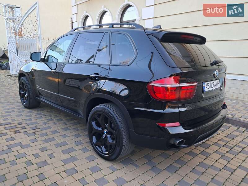 Внедорожник / Кроссовер BMW X5 2012 в Могилев-Подольске