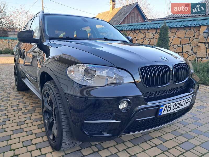 Внедорожник / Кроссовер BMW X5 2012 в Могилев-Подольске
