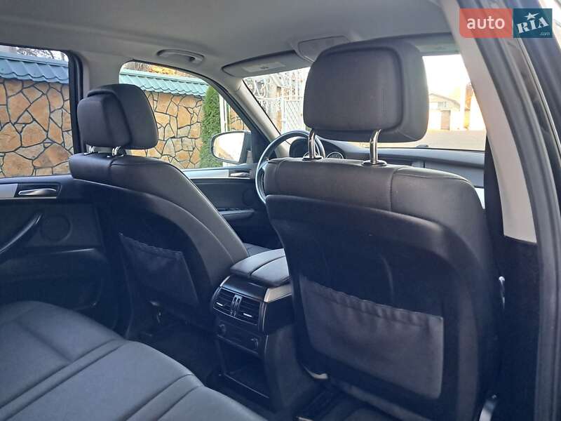 Внедорожник / Кроссовер BMW X5 2012 в Могилев-Подольске