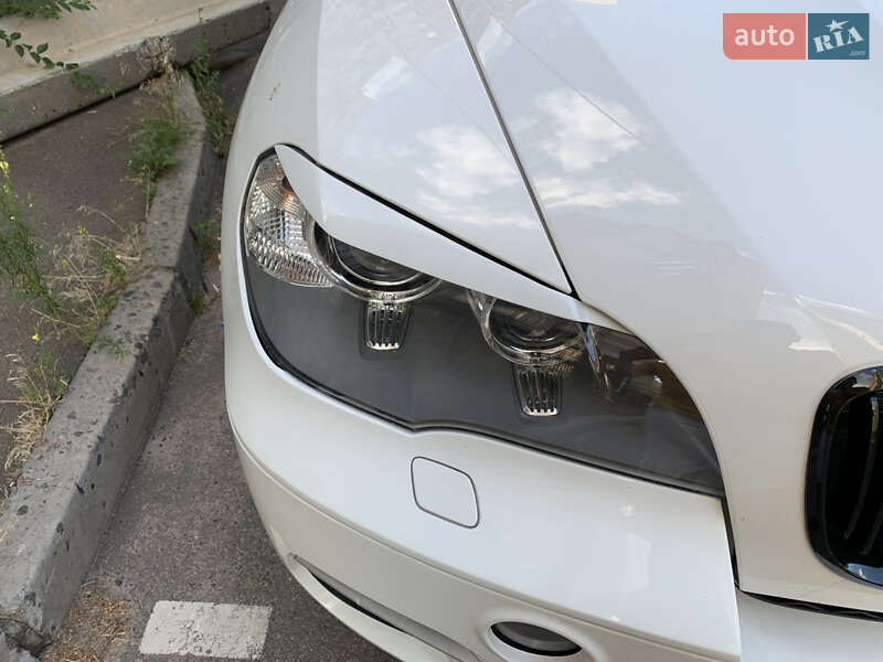 Внедорожник / Кроссовер BMW X5 2013 в Киеве