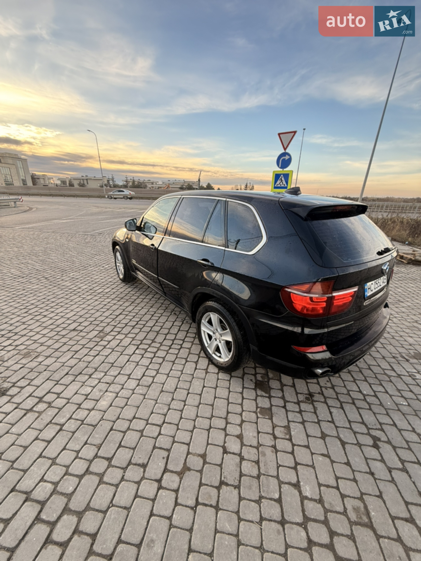 2010 BMW X5 - мініатюра 4