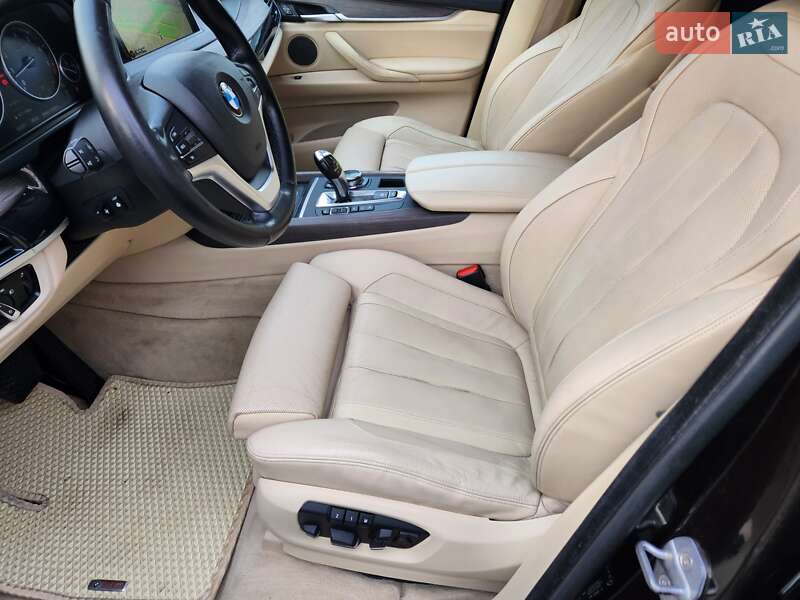 Внедорожник / Кроссовер BMW X5 2013 в Киеве