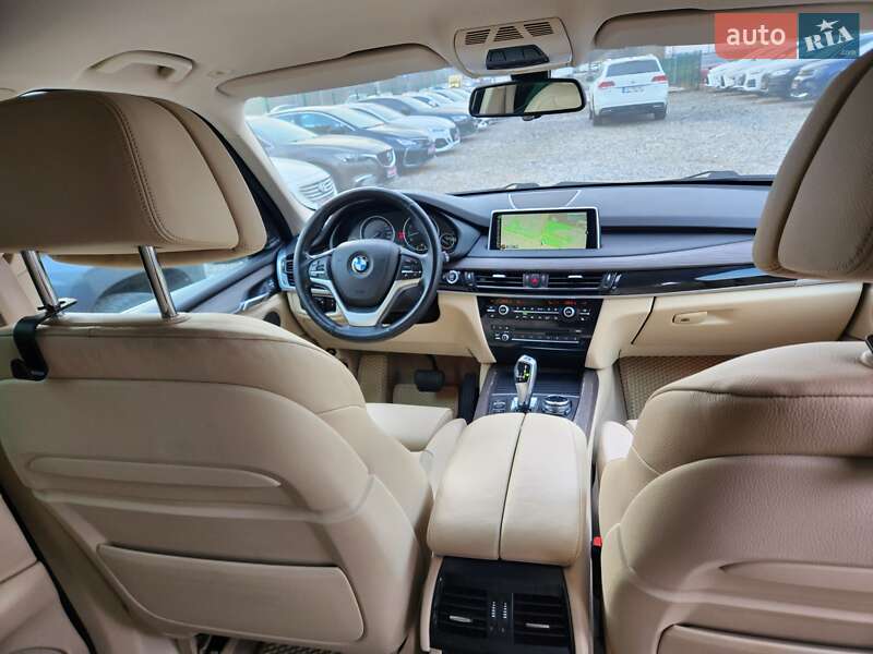 Внедорожник / Кроссовер BMW X5 2013 в Киеве