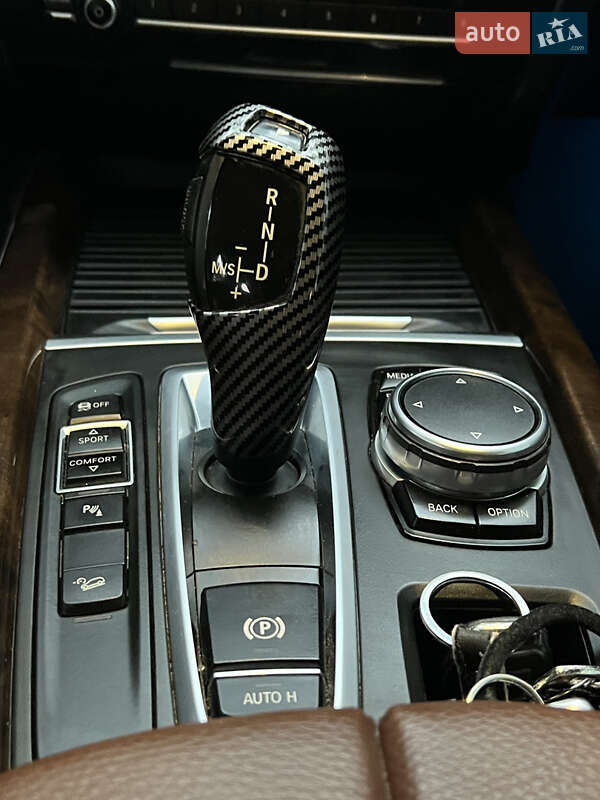 Внедорожник / Кроссовер BMW X5 2014 в Киеве