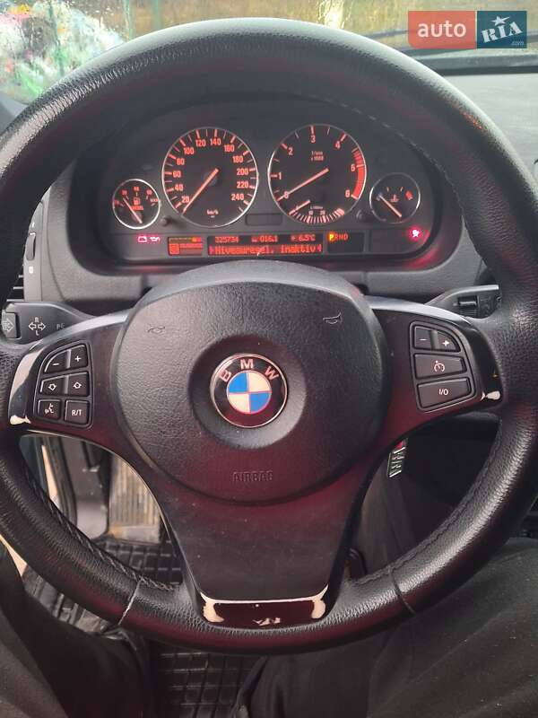 Позашляховик / Кросовер BMW X5 2004 в Сторожинці