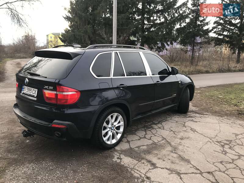 Внедорожник / Кроссовер BMW X5 2010 в Лубнах