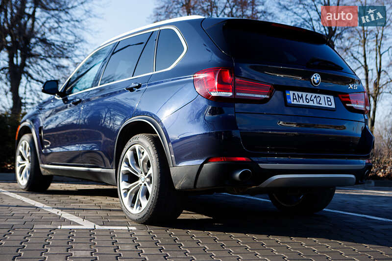Позашляховик / Кросовер BMW X5 2016 в Вінниці