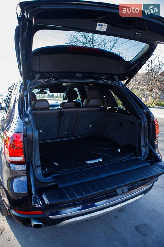 Позашляховик / Кросовер BMW X5 2016 в Вінниці