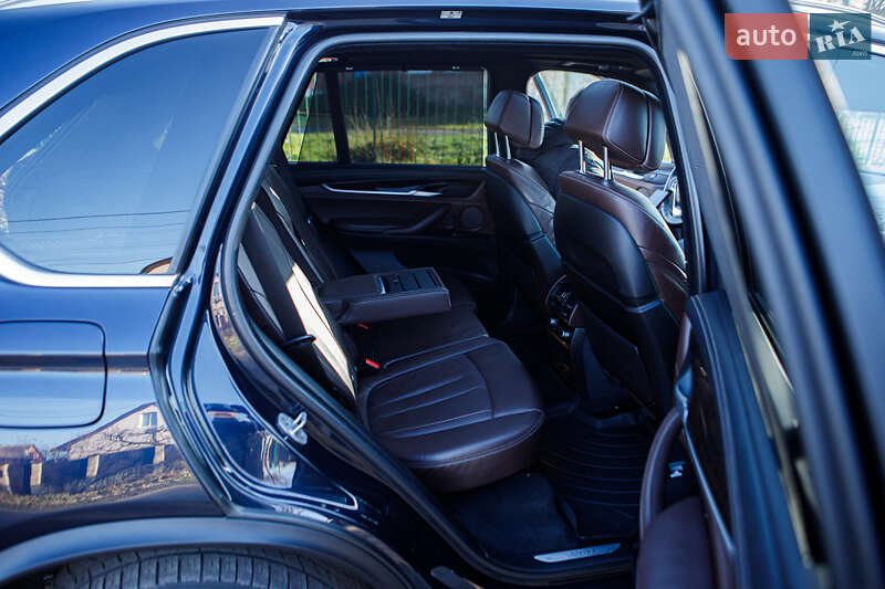 Позашляховик / Кросовер BMW X5 2016 в Вінниці
