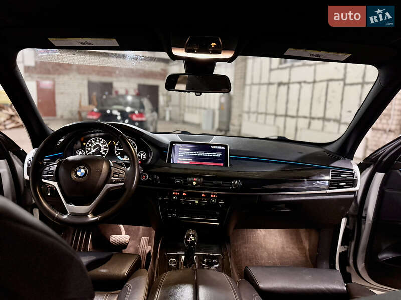 Внедорожник / Кроссовер BMW X5 2018 в Сарнах