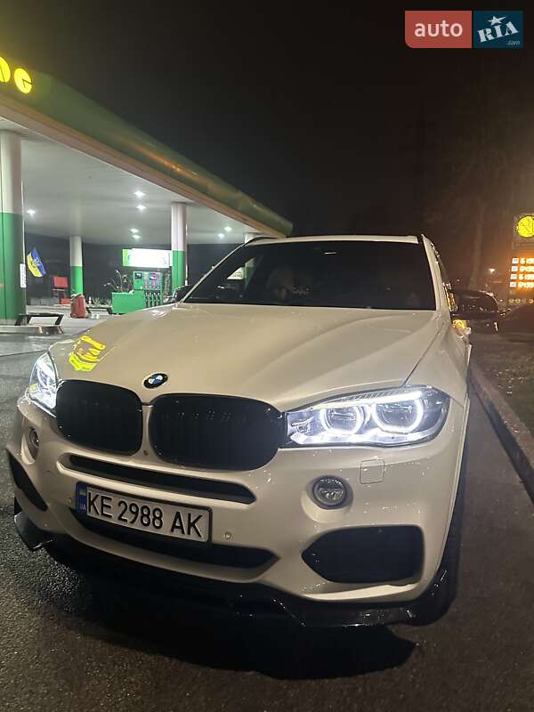 Внедорожник / Кроссовер BMW X5 2015 в Днепре фото 36 Внедорожник / Кроссовер BMW X5 2015 в Днепре
