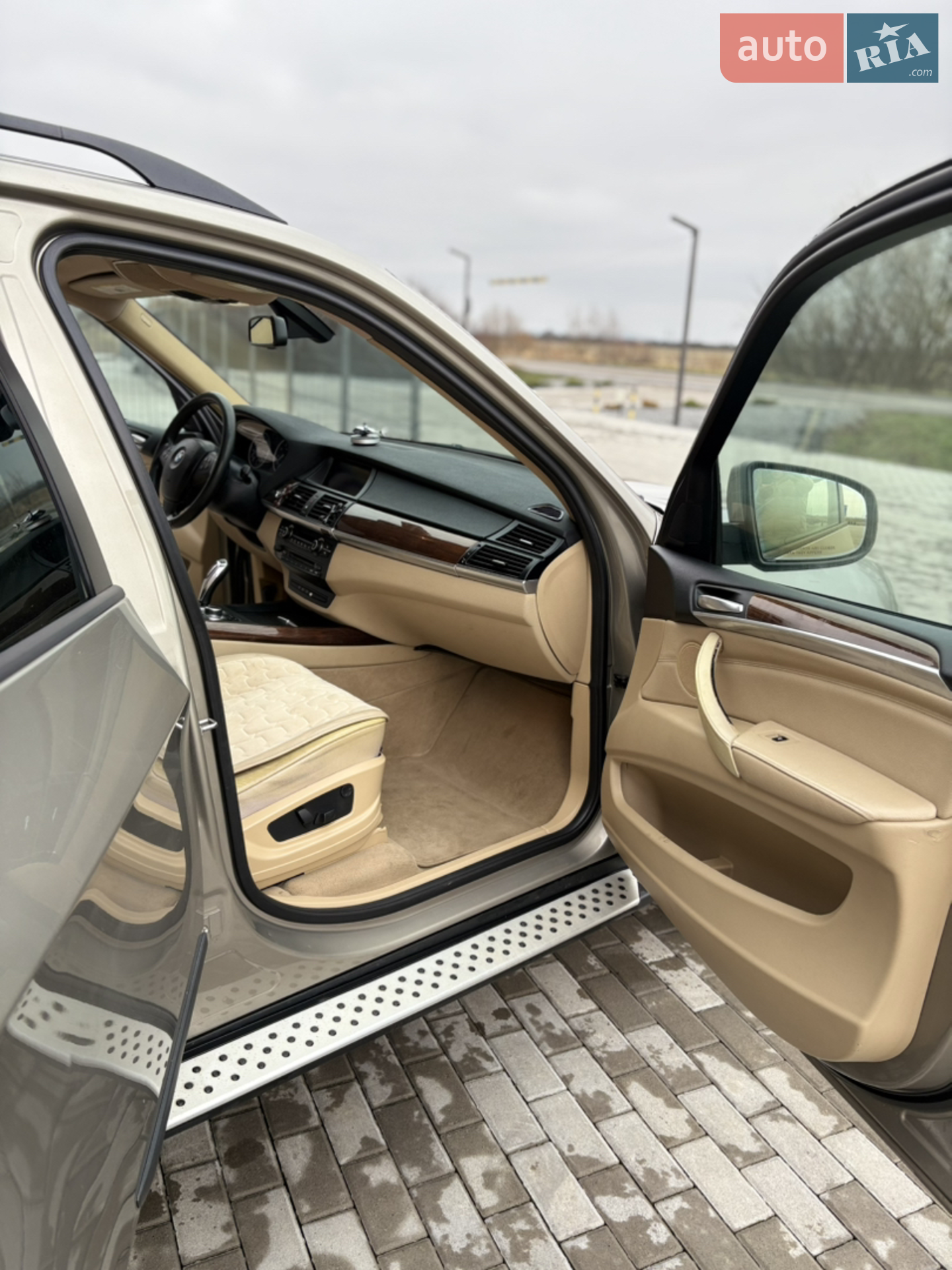 2010 BMW X5 - мініатюра 8