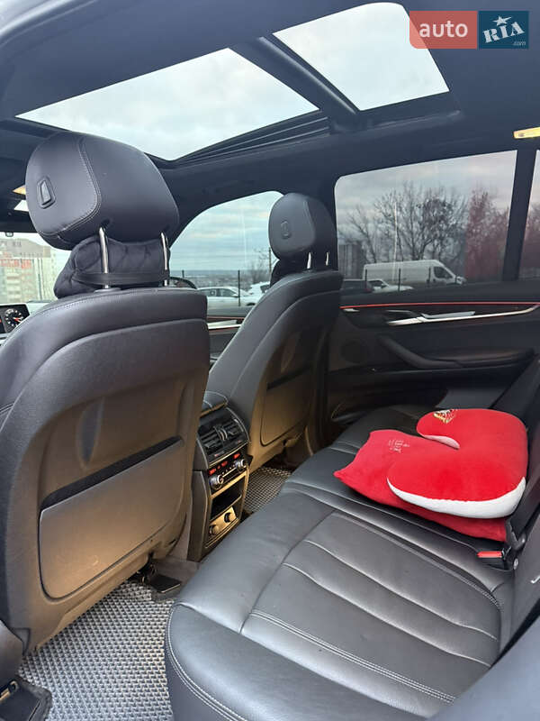 Внедорожник / Кроссовер BMW X5 2017 в Днепре
