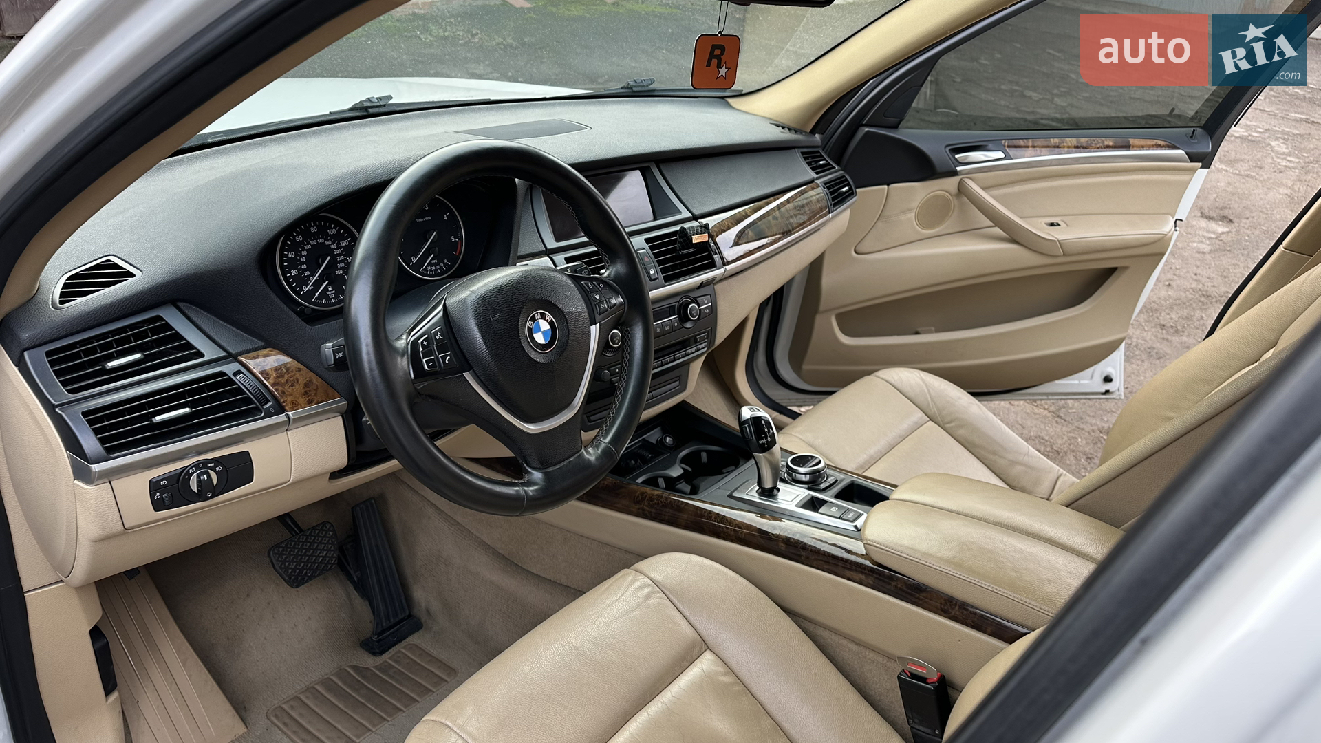 2010 BMW X5 - мініатюра 9