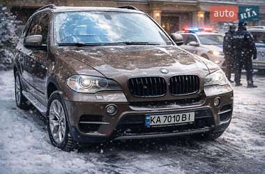 Внедорожник / Кроссовер BMW X5 2011 в Киеве