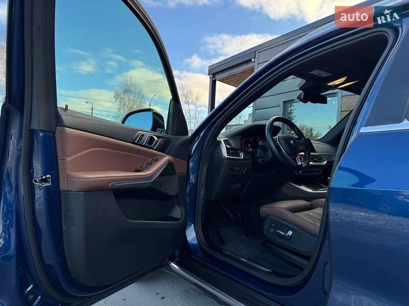 Внедорожник / Кроссовер BMW X5 2022 в Ровно