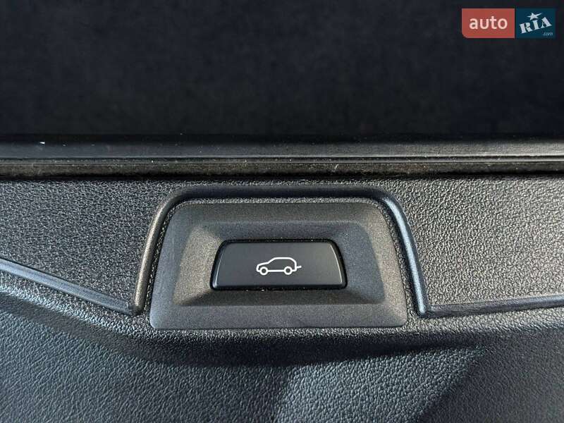 Внедорожник / Кроссовер BMW X5 2022 в Ровно