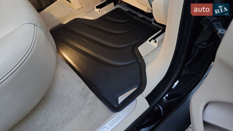 Позашляховик / Кросовер BMW X5 2014 в Сваляві