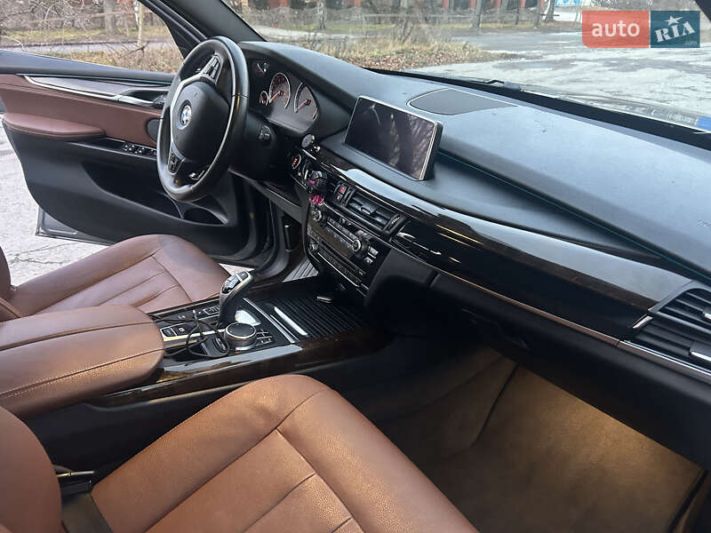 Позашляховик / Кросовер BMW X5 2018 в Києві фото 8 Позашляховик / Кросовер BMW X5 2018 в Києві
