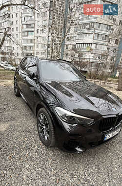 Внедорожник / Кроссовер BMW X5 2022 в Черкассах