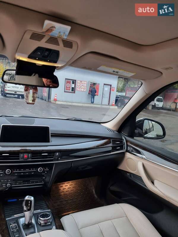 Внедорожник / Кроссовер BMW X5 2014 в Ровно