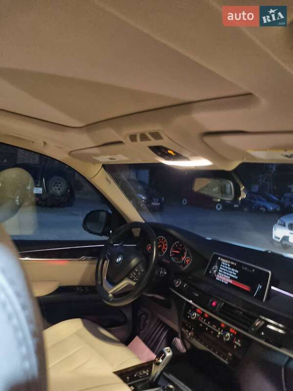 Внедорожник / Кроссовер BMW X5 2014 в Ровно