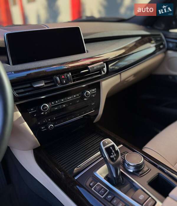 Внедорожник / Кроссовер BMW X5 2018 в Днепре