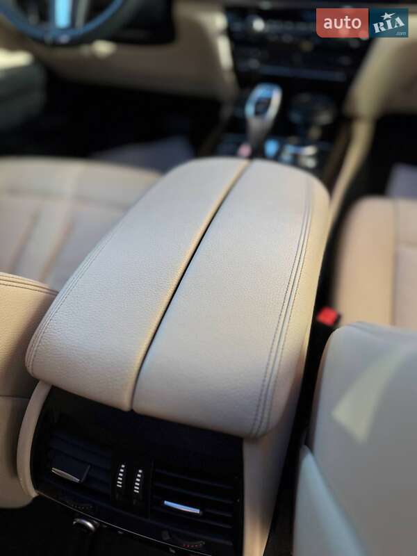 Внедорожник / Кроссовер BMW X5 2018 в Днепре