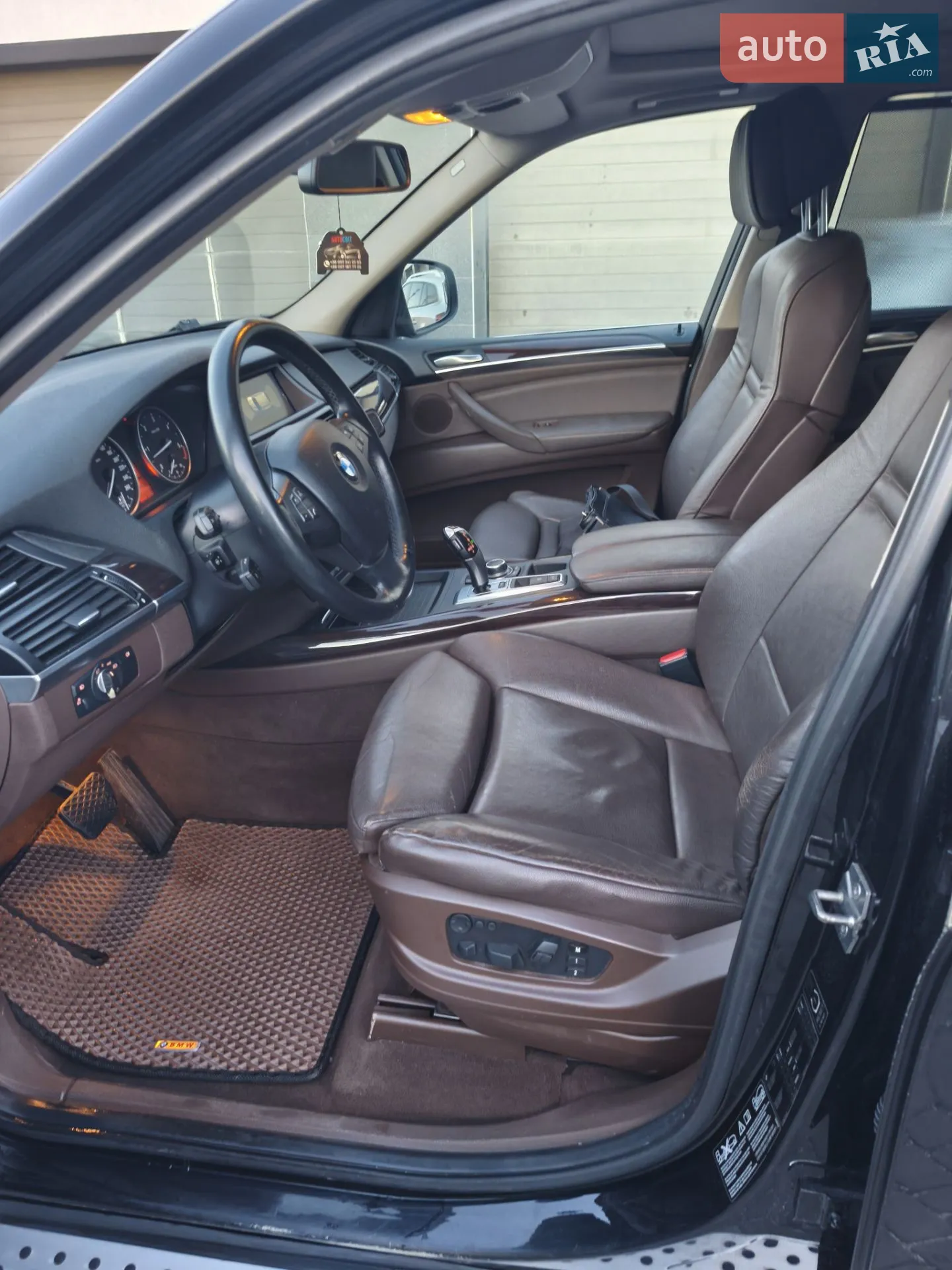 2011 BMW X5 - мініатюра 16