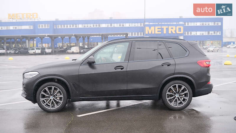 Внедорожник / Кроссовер BMW X5 2019 в Киеве