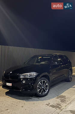 Позашляховик / Кросовер BMW X5 2014 в Ужгороді