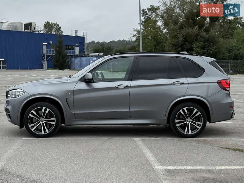 Внедорожник / Кроссовер BMW X5 2018 в Черновцах