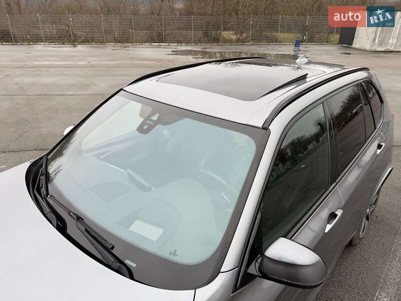 Внедорожник / Кроссовер BMW X5 2018 в Черновцах