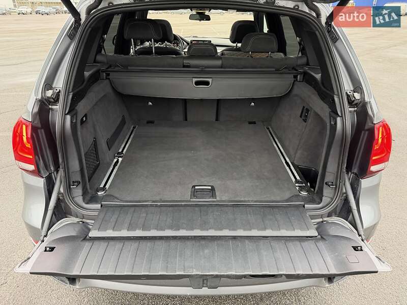 Внедорожник / Кроссовер BMW X5 2018 в Черновцах