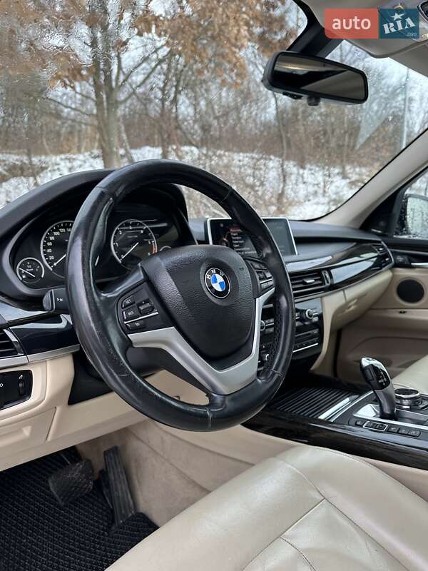 Внедорожник / Кроссовер BMW X5 2014 в Львове