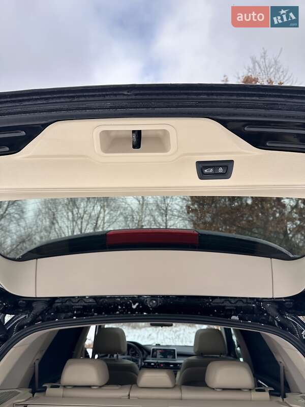 Внедорожник / Кроссовер BMW X5 2014 в Львове