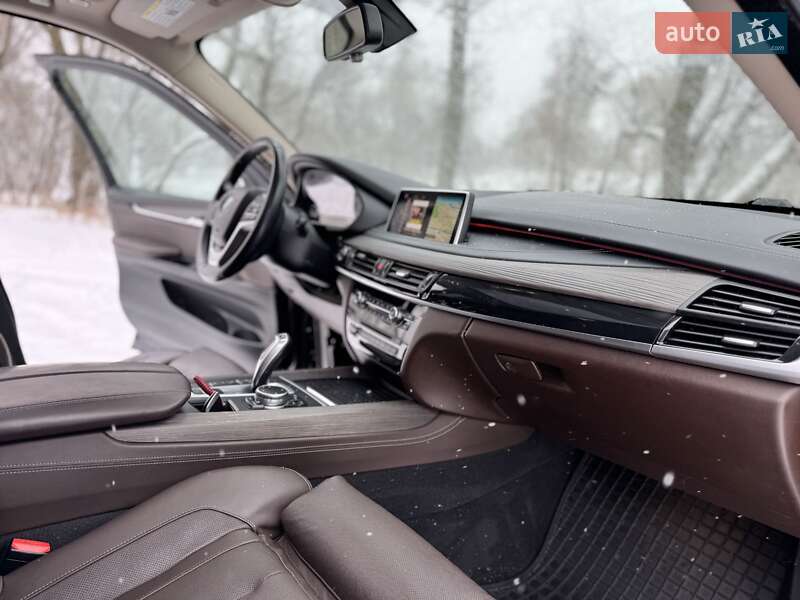 Внедорожник / Кроссовер BMW X5 2015 в Сумах