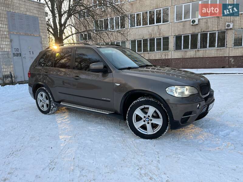 Внедорожник / Кроссовер BMW X5 2012 в Кривом Роге