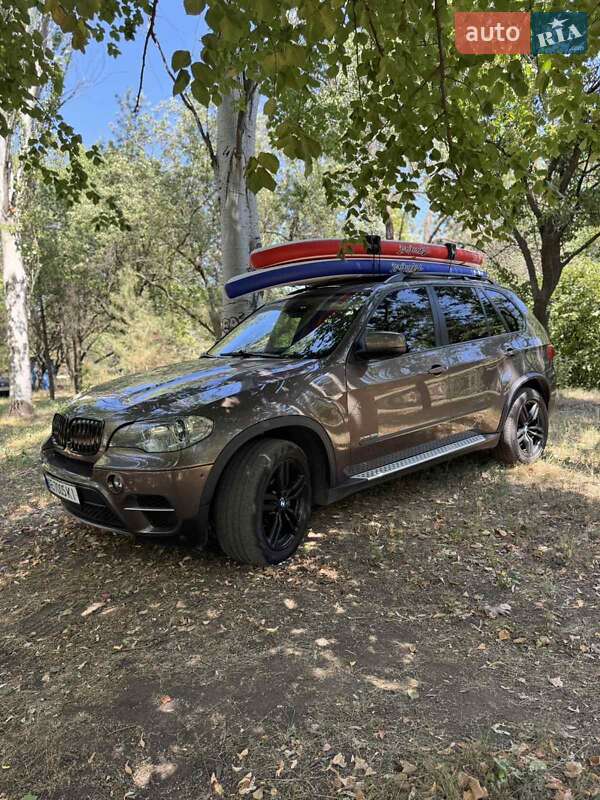 Внедорожник / Кроссовер BMW X5 2012 в Кривом Роге