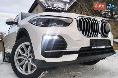 Позашляховик / Кросовер BMW X5 2021 в Рівному