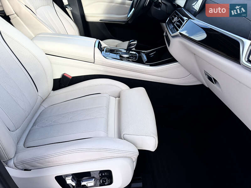 Внедорожник / Кроссовер BMW X5 2019 в Днепре фото 40 Внедорожник / Кроссовер BMW X5 2019 в Днепре