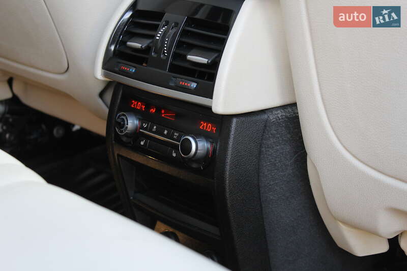 Внедорожник / Кроссовер BMW X5 2018 в Ровно