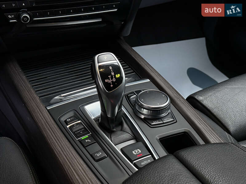 Внедорожник / Кроссовер BMW X5 2017 в Одессе