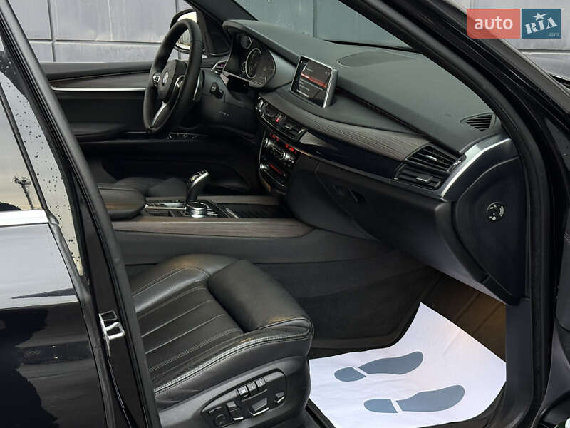 Внедорожник / Кроссовер BMW X5 2017 в Одессе