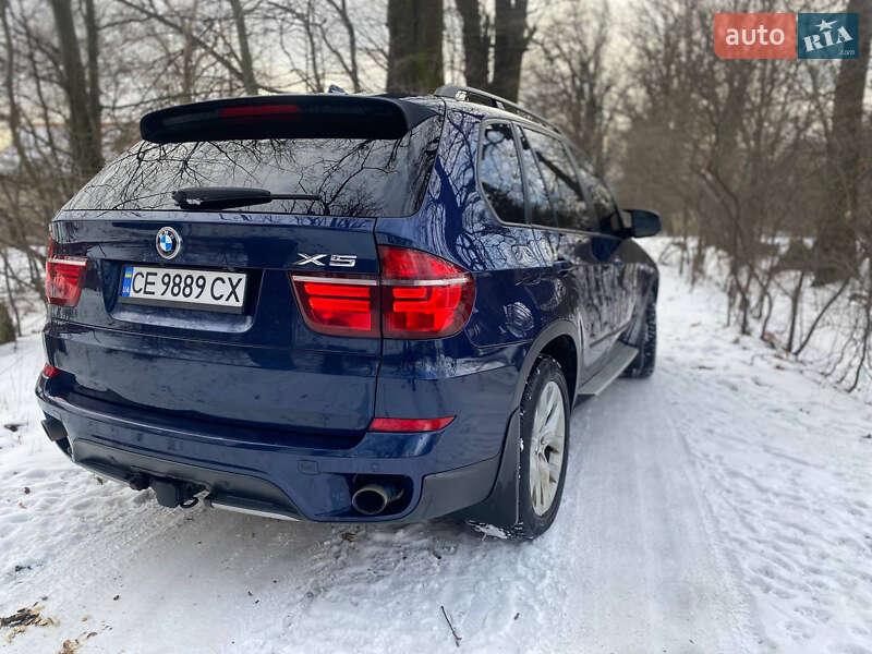Внедорожник / Кроссовер BMW X5 2011 в Черновцах