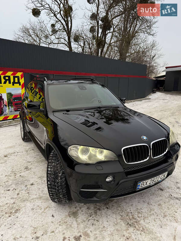 Внедорожник / Кроссовер BMW X5 2011 в Полонном