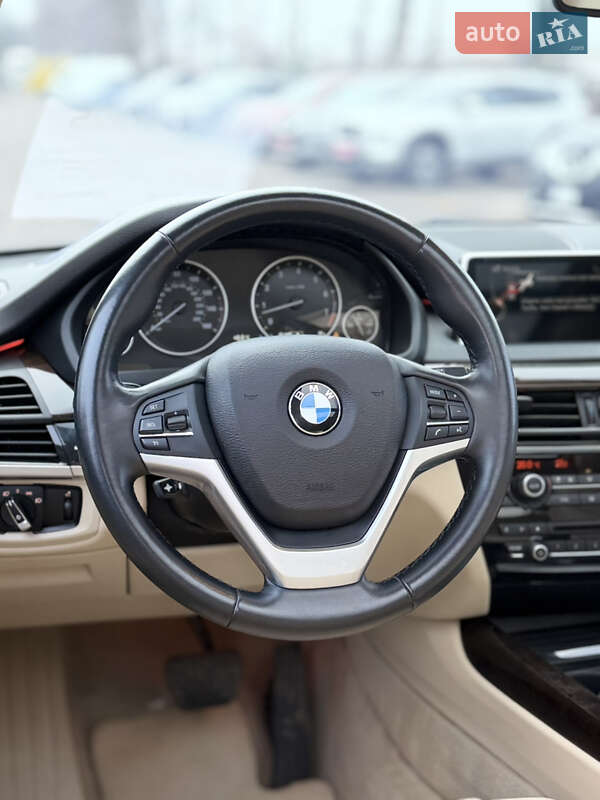 Внедорожник / Кроссовер BMW X5 2014 в Полтаве
