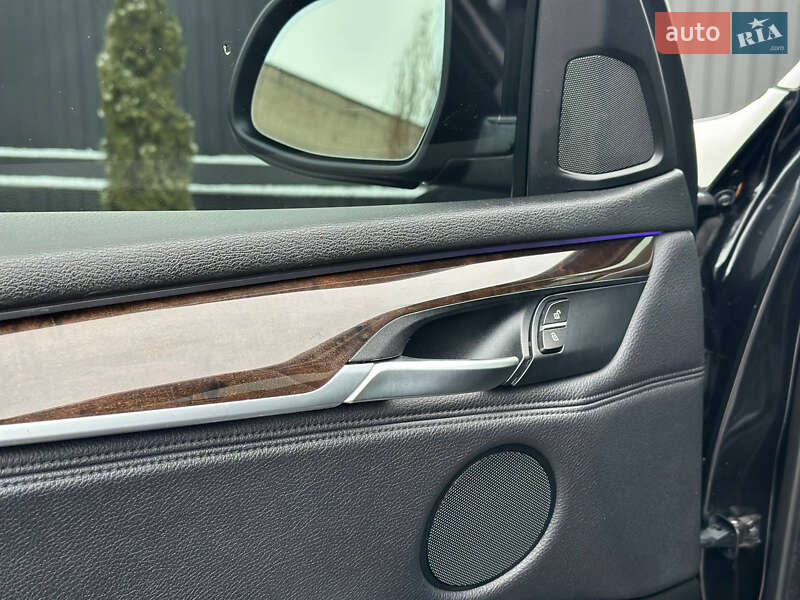 Внедорожник / Кроссовер BMW X5 2014 в Днепре