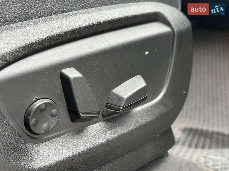 Внедорожник / Кроссовер BMW X5 2014 в Днепре